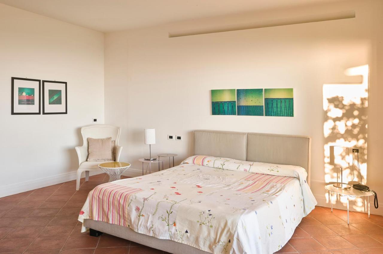 Borgo La Pietraia Hotel Paestum Bagian luar foto