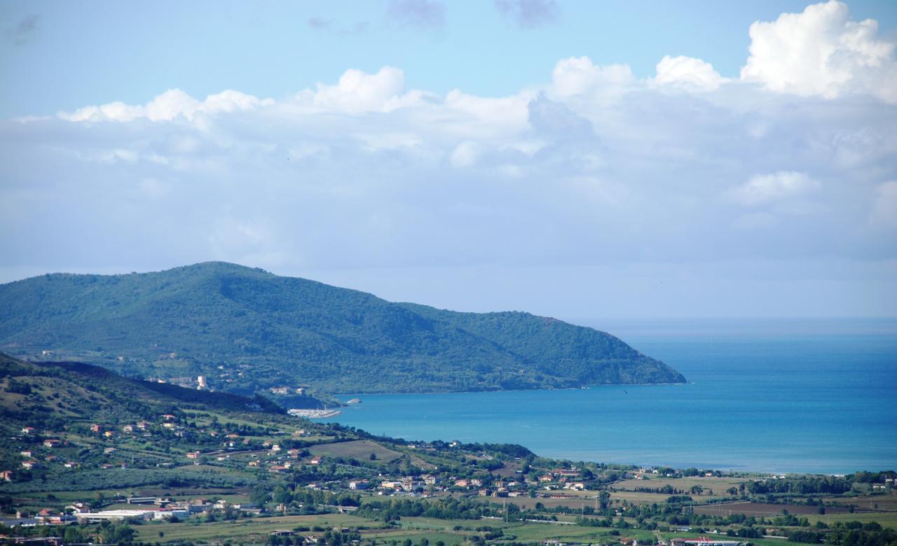Borgo La Pietraia Hotel Paestum Bagian luar foto