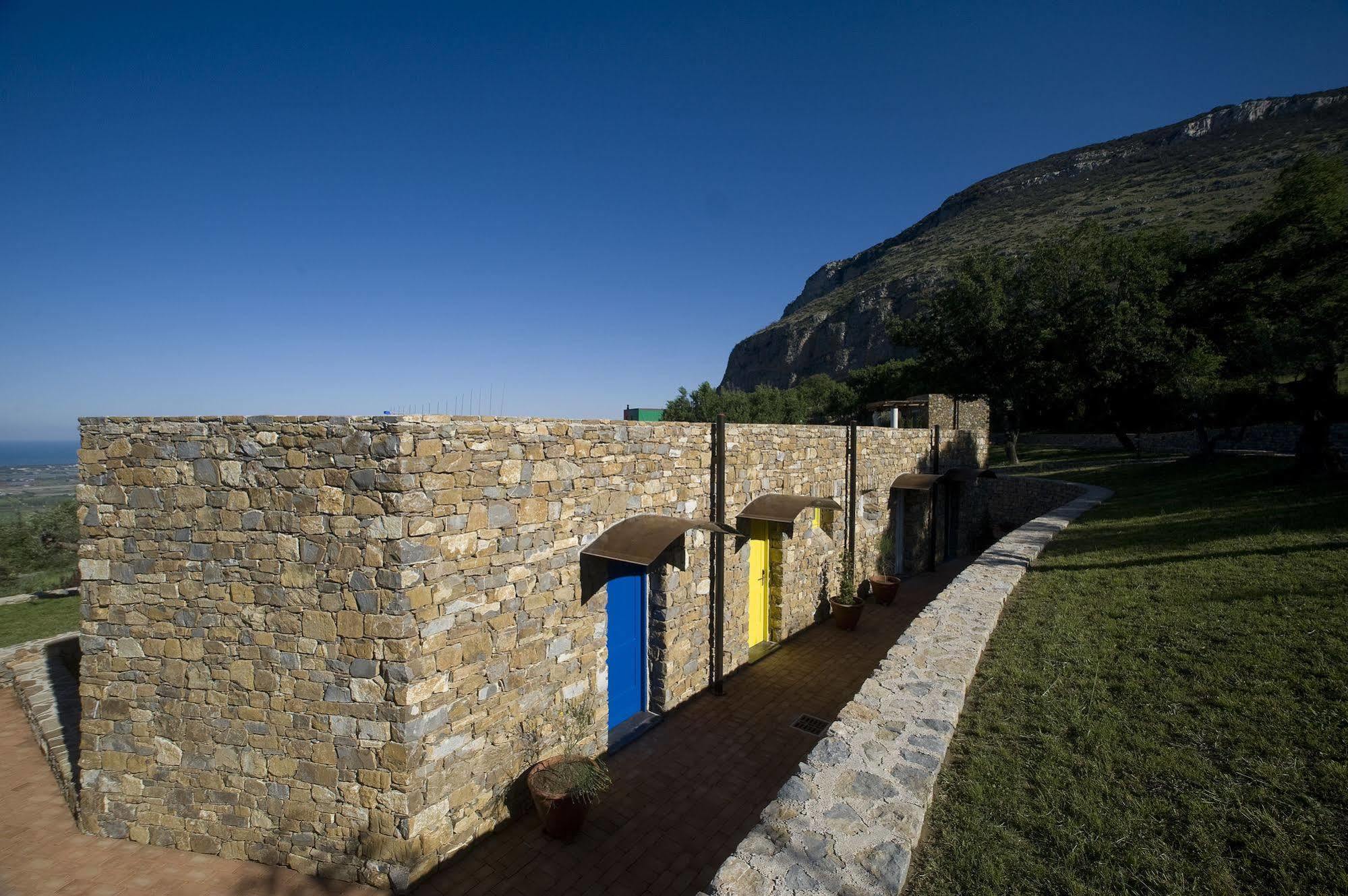 Borgo La Pietraia Hotel Paestum Bagian luar foto