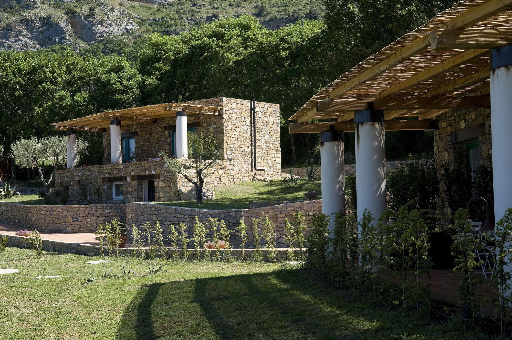 Borgo La Pietraia Hotel Paestum Bagian luar foto