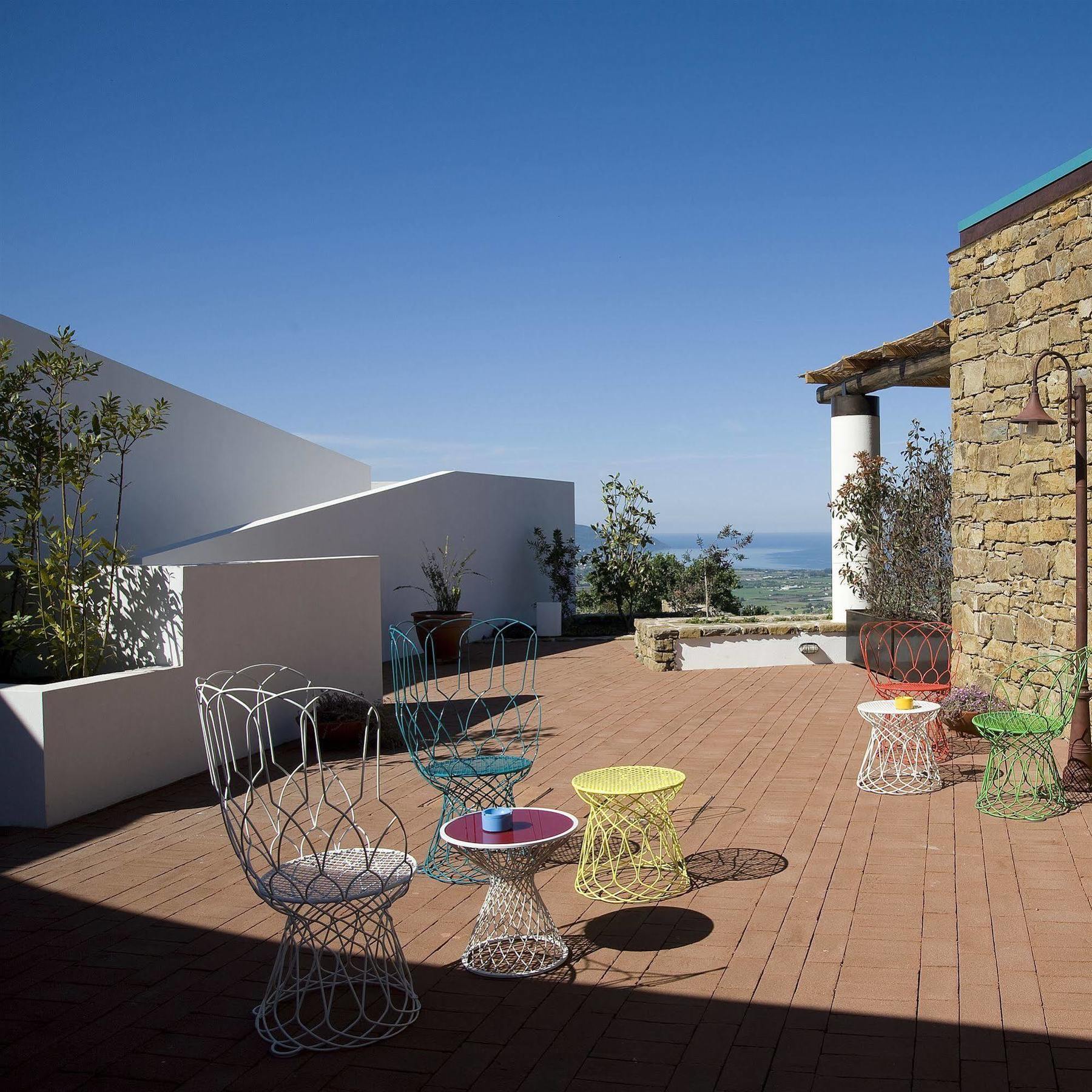 Borgo La Pietraia Hotel Paestum Bagian luar foto