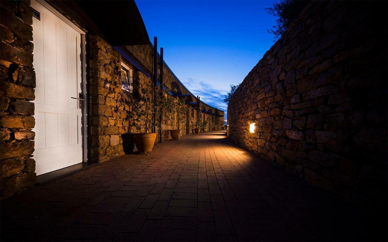 Borgo La Pietraia Hotel Paestum Bagian luar foto